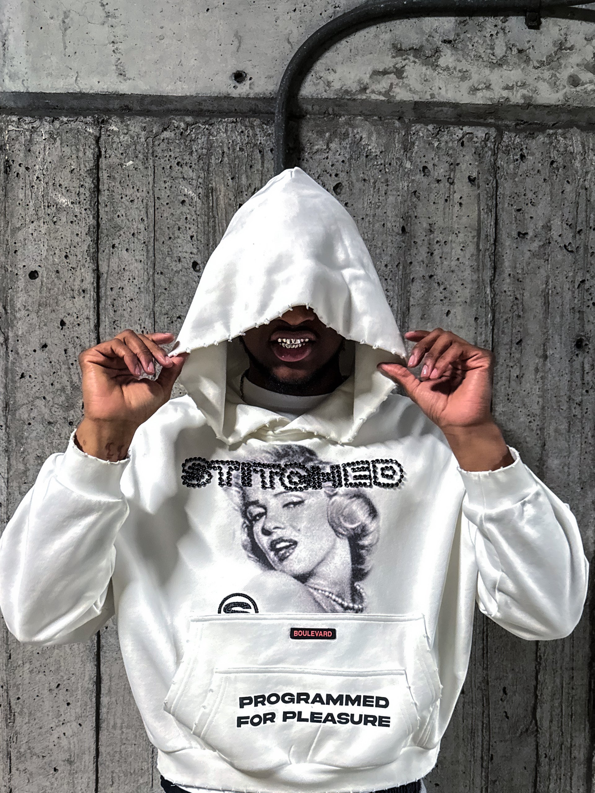 “SATISFACTION” HOODIE